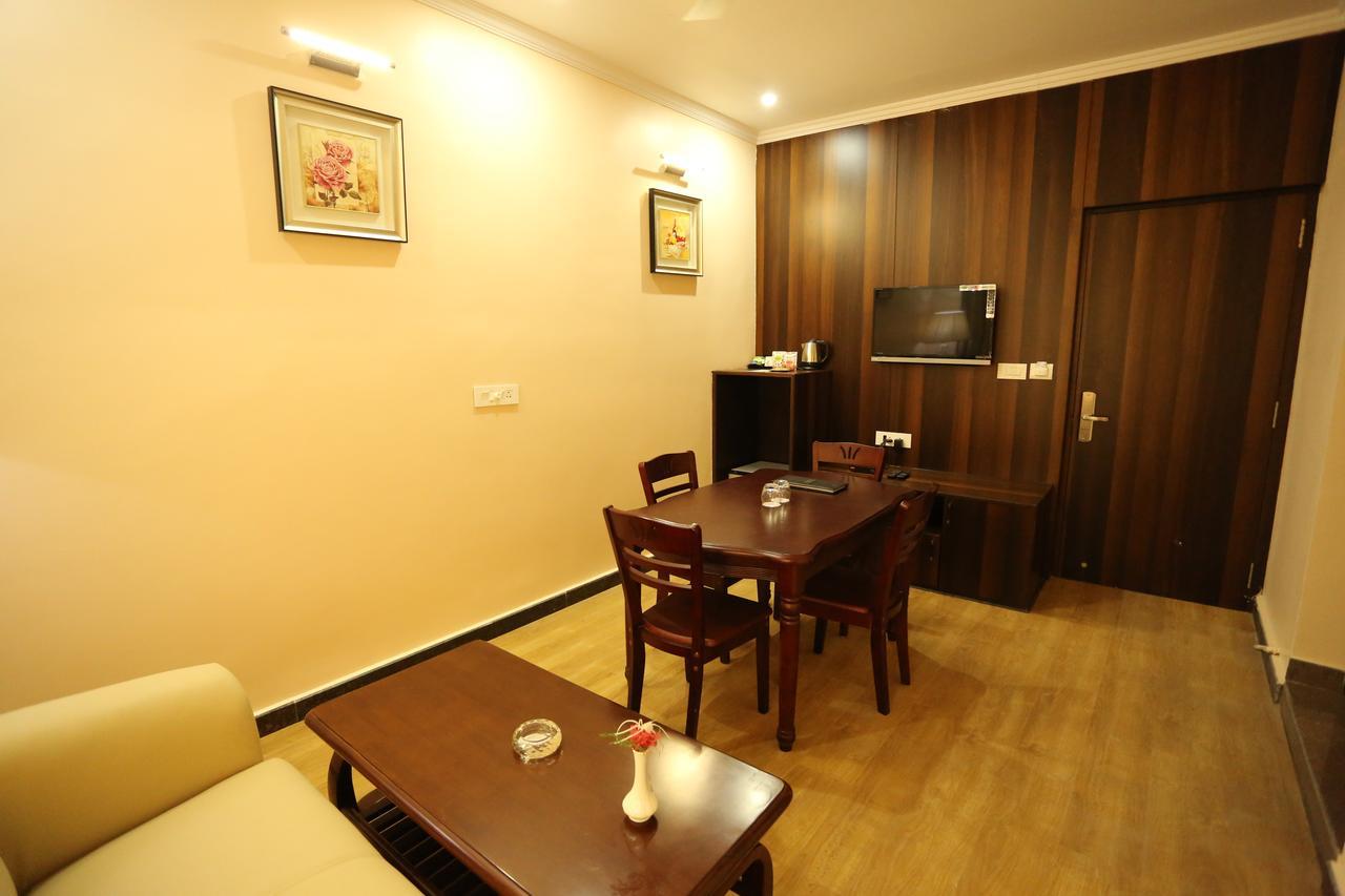 Hotel Kamlesh Continental à Angul Chambre photo