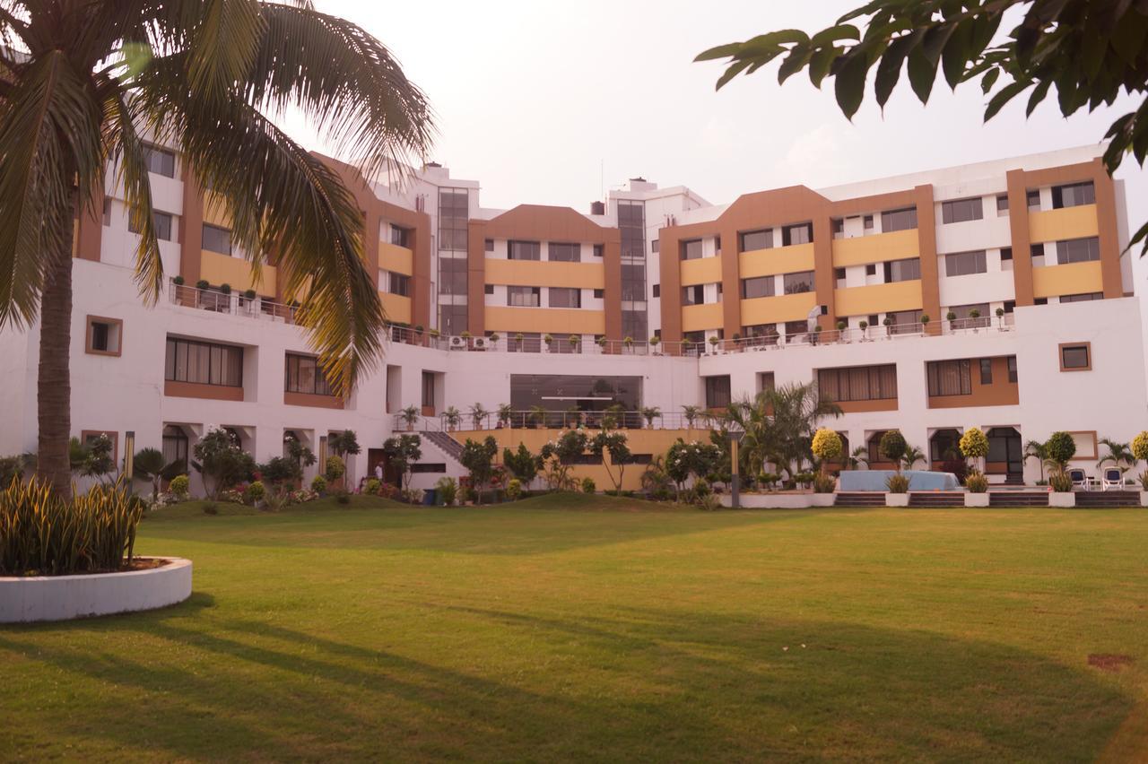 Hotel Kamlesh Continental à Angul Extérieur photo